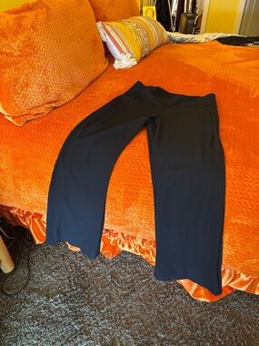 Wide-Leg Black Pull-On Pants - Women